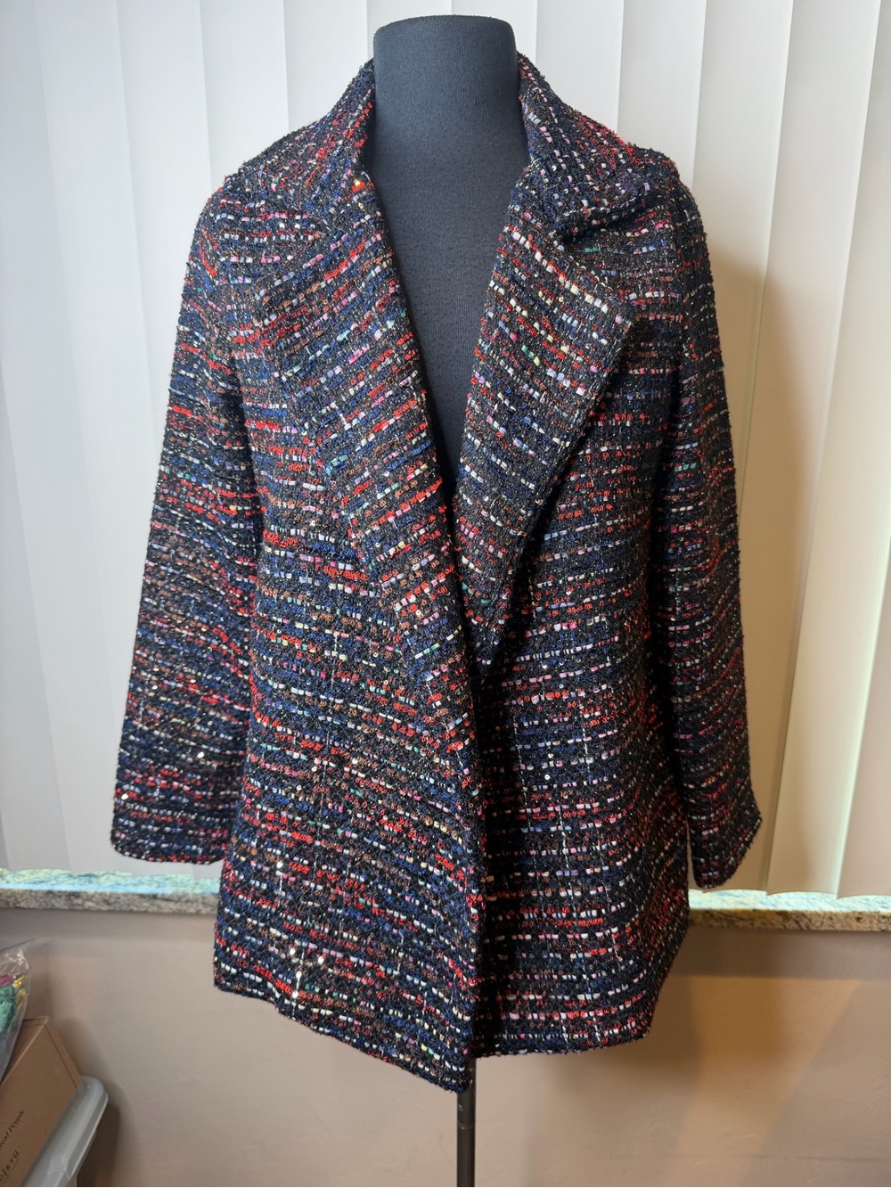 Slinky Brand tweed blazer colorful multi textured weave black background Small
